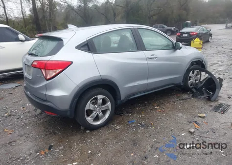 2018 Honda Hr-V Lx z USA, uszkodzony, nr VIN 3CZRU6H35JM717936